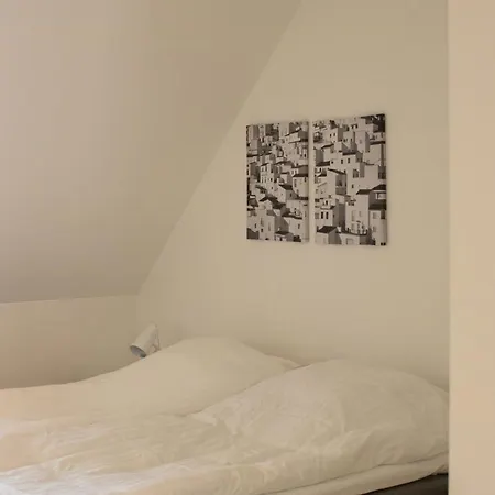 House In Park Filled With Charm Ferienhaus