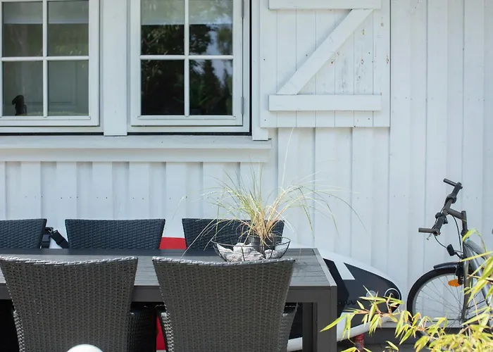 House In Park Filled With Charm Rørvig